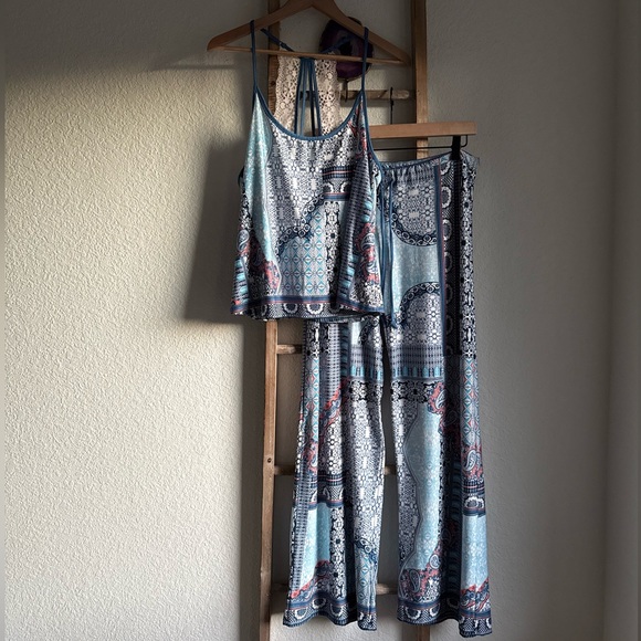 In Bloom by Jonquil Paisley Print Lace Cami & Wide Leg Pajama Set Sz: Med - Picture 2 of 14